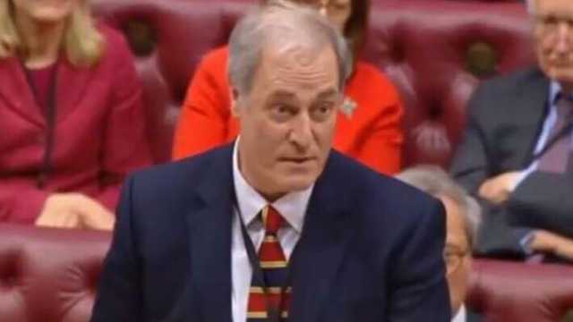 Michael Bates Ministro Gran Bretagna