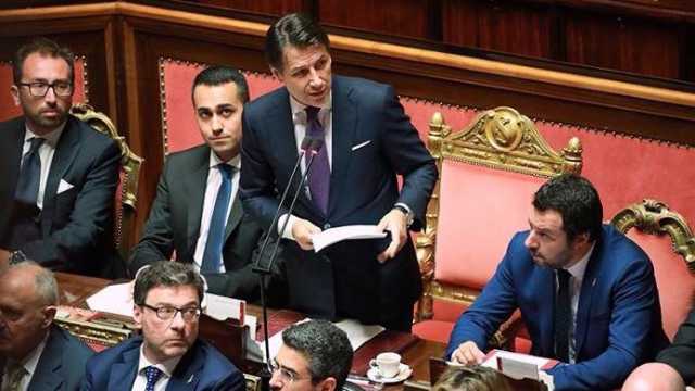 Giuseppe Conte Fiducia Senato
