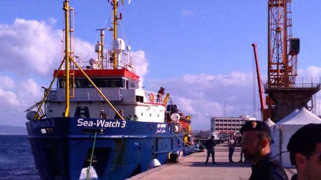 Sea Watch Migranti Reggio Calabria