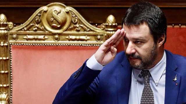 Matteo Salvini Mano 2