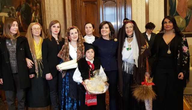 Casellati Donne Abito Sardo