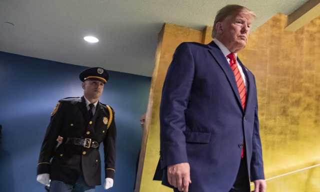 Trump Imagoeconomica 1294626