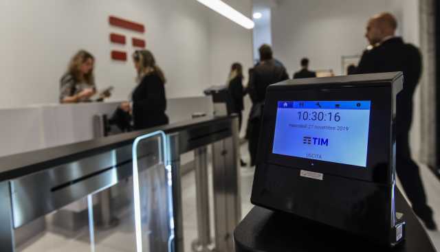 Markeying Tim Imago Economica