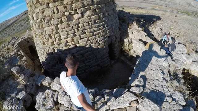 Nuraghe Piscu Suelli
