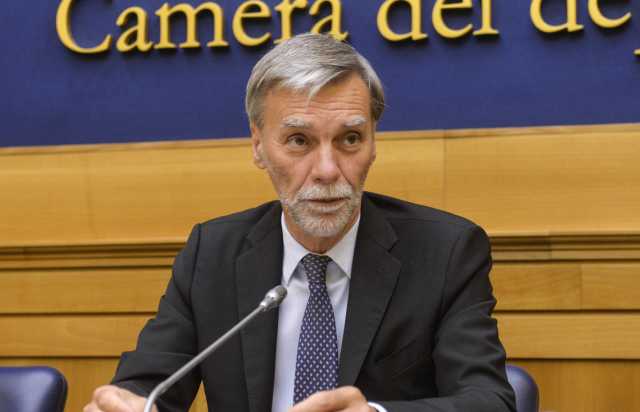 Imagoeconomica 1242095