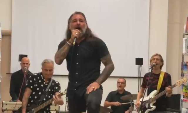 Joe Perrino  The Mellowtones 2020