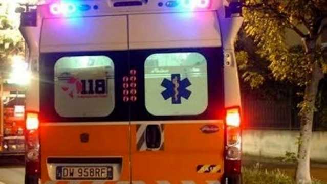 Ambulanza Notte 118  2 2 2