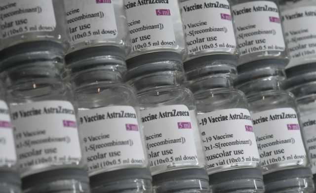 Astrazeneca Vaccini Model