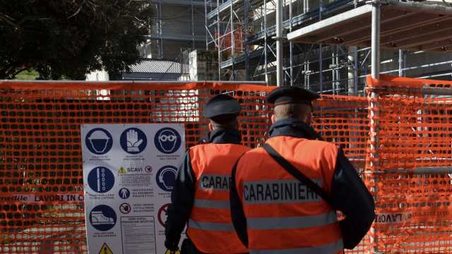 CANTIERE NON A NORMA