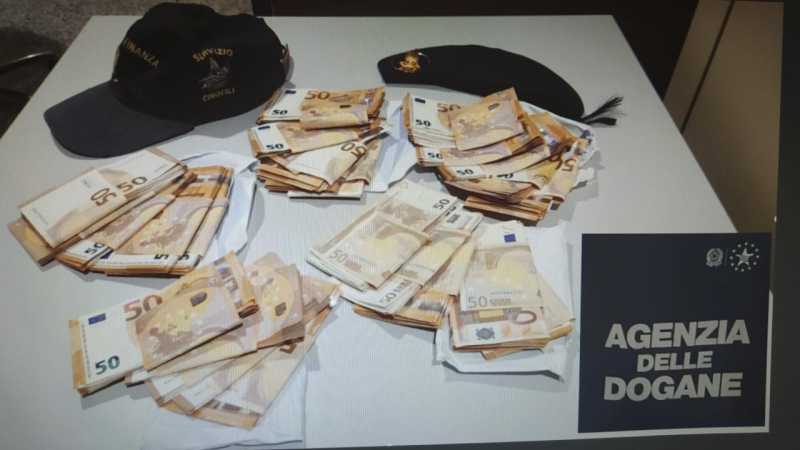 Contanti Non Dichiarati Elmas