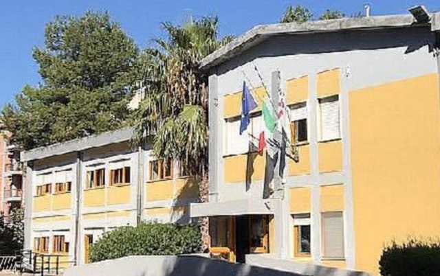 la primari8a di via Stoccolma 