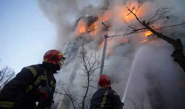 Kyiv bombe su palazzi