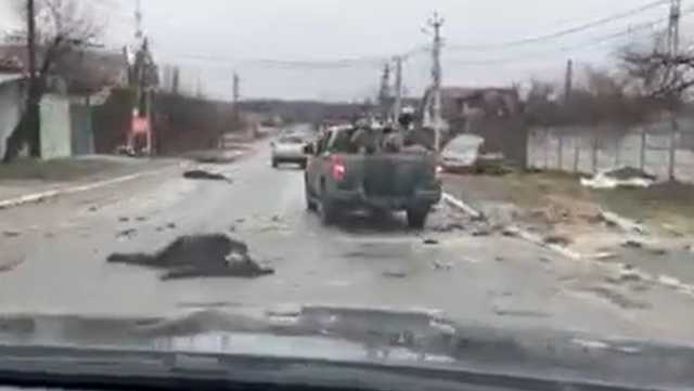 I cadaveri in strada 