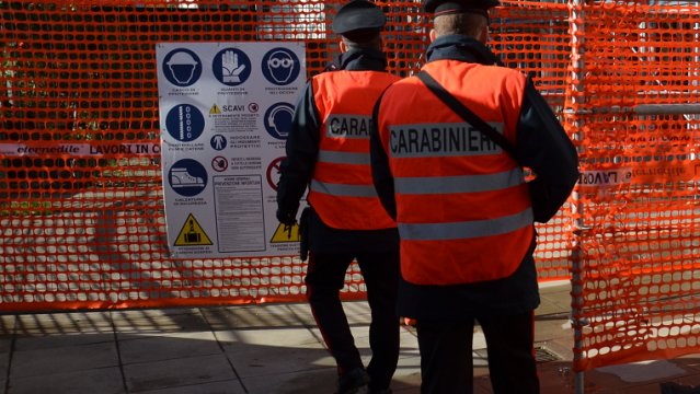 Carabinieri in cantiere a Teulada