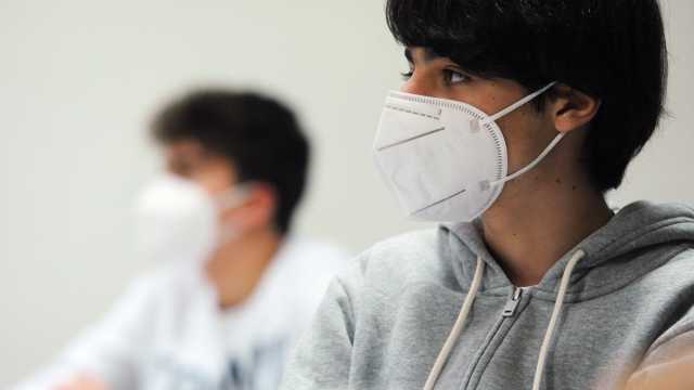 Niente mascherina per gli esami