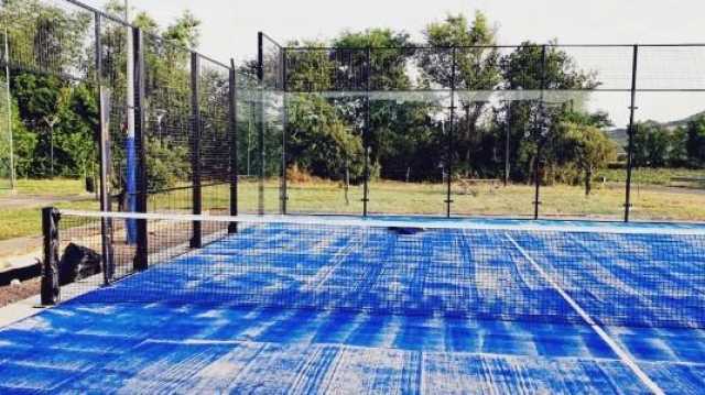 Il campo di padel a Baradili 