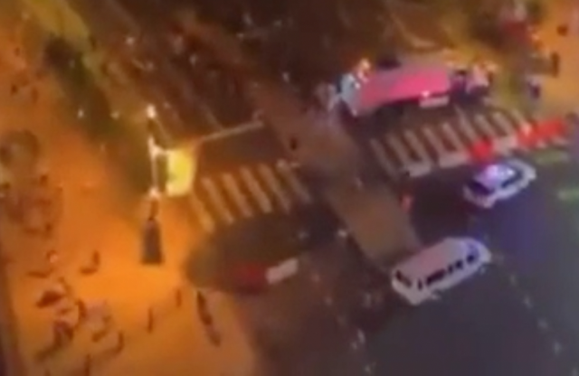 Usa, dopo Chicago un'altra sparatoria a Filadelfia: agenti feriti 