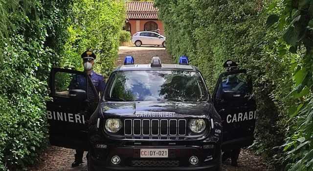 Villacidro, paga oltre 5mila euro per l'anticipo di un trattore ma non arriva