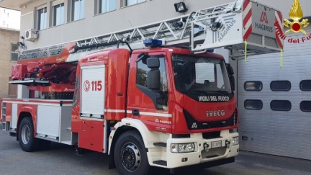 autoscala vigili del fuoco