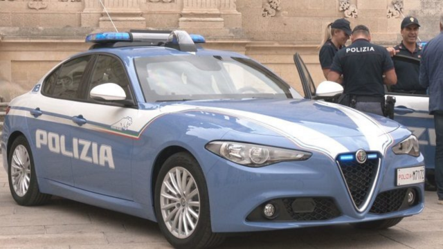 auto polizia