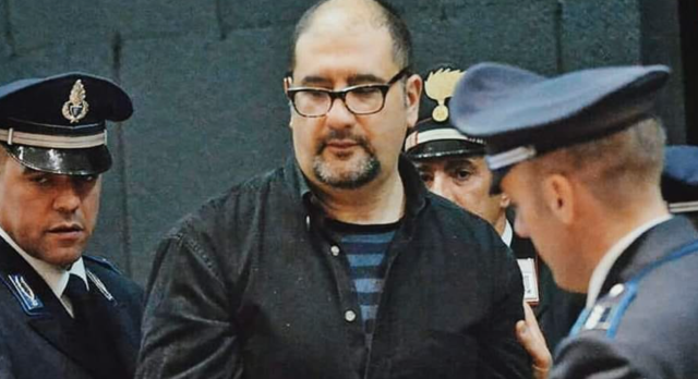 Cospito, scontro alla Camera: "Il trasferimento non è cedimento, 41bis resta"