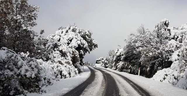Ghiaccio e neve, nuova allerta meteo nell'Isola