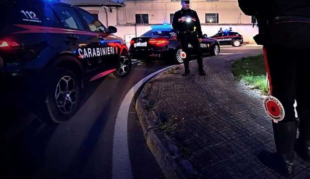 Cc Auto Strada Carabinieri