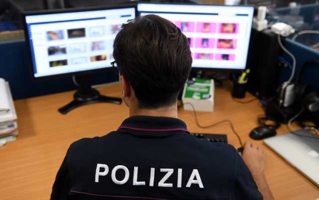 Polizia Indagini Postale Pedopornografia