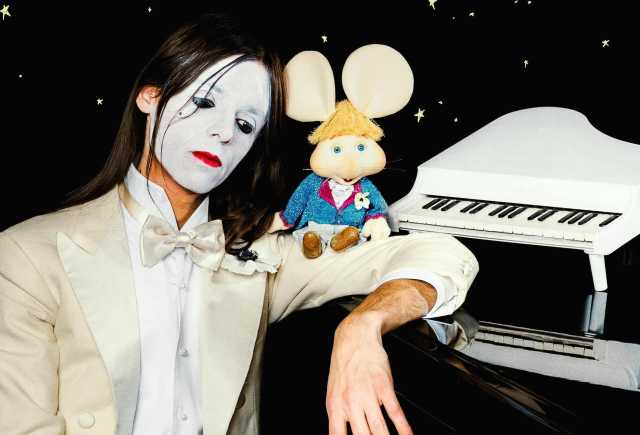 Lucio Corsi E Topo Gigio