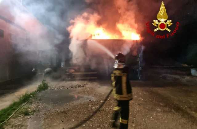 Camion Rifiuti Tortol