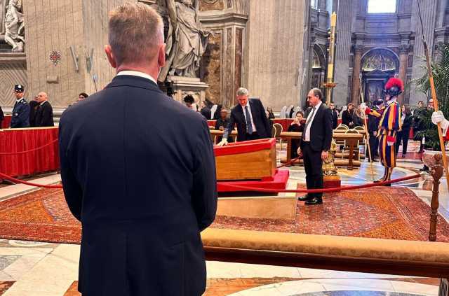 Cappellacci Papa Francesco