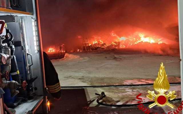 Incendio Nautica Yacht Olbia 5 Aprile