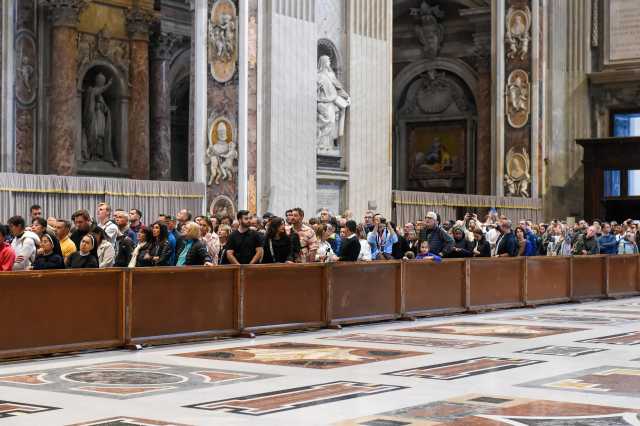 Papa Francesco Esqeuie