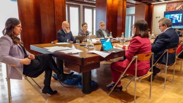 Riunione Giunta Cagliari Einstein