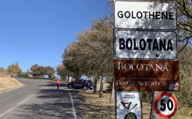 BOLOTANA I CARABINIERI DELLA COMPAGNIA DI OTTANA DENUNCIANO UNA FINTA STREGONA CHE PROMETTEVA SUCCESSI AMOROSI CON RITI E AMULETI. 