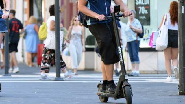 Imagoeconomica 1989608