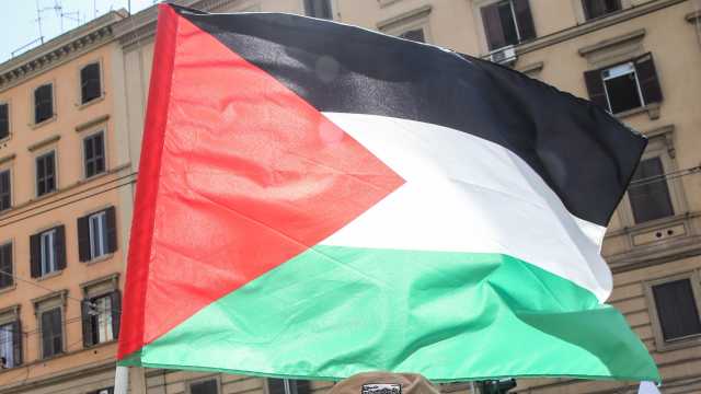 Imagoeconomica 2474079