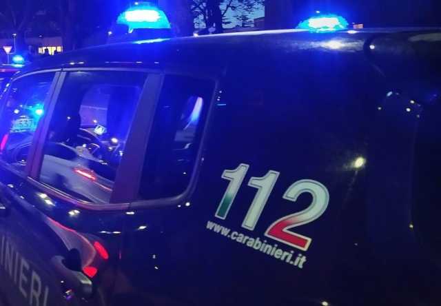 Carabinieri In Notturna Luci