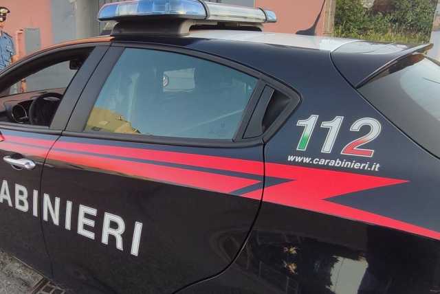 Auto Carabinieri Fianco Sestu