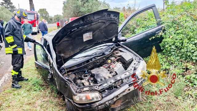 Auto Incidente Oristano 
