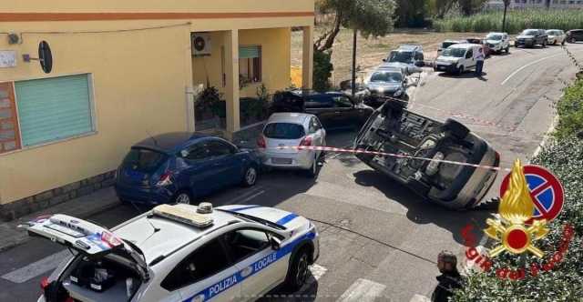 Incidente Olbia Si Ribalta Auto 