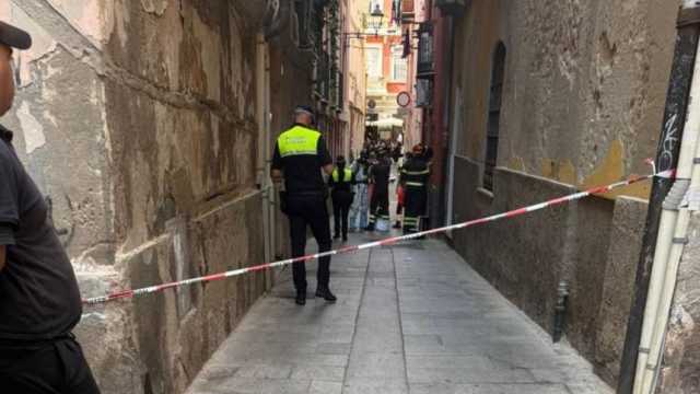 Photo 6003535463245269415 Y