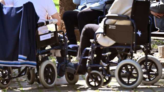 Imagoeconomica 1932732