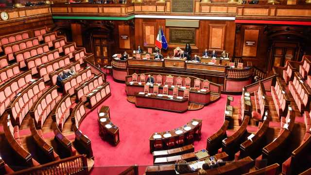 Imagoeconomica 2566839