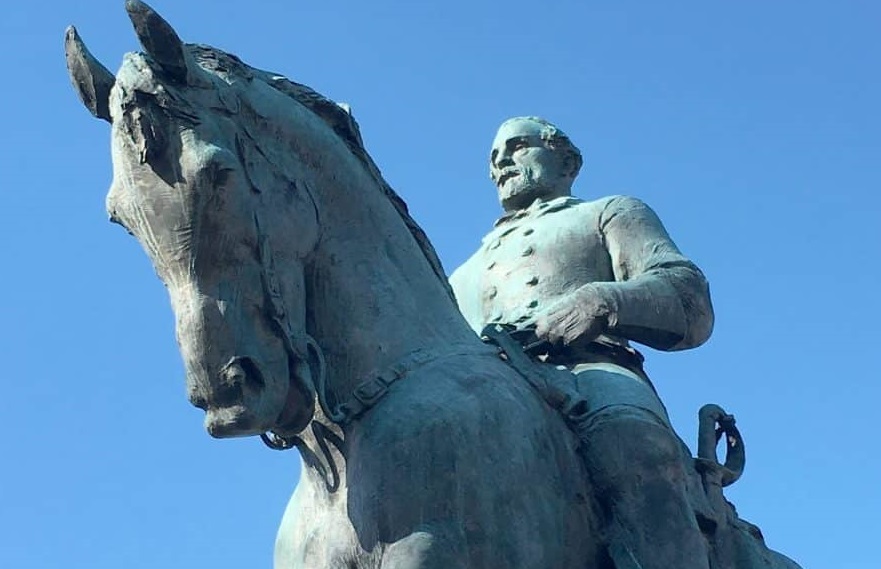 Statua Di Robert Lee Charlottesville C