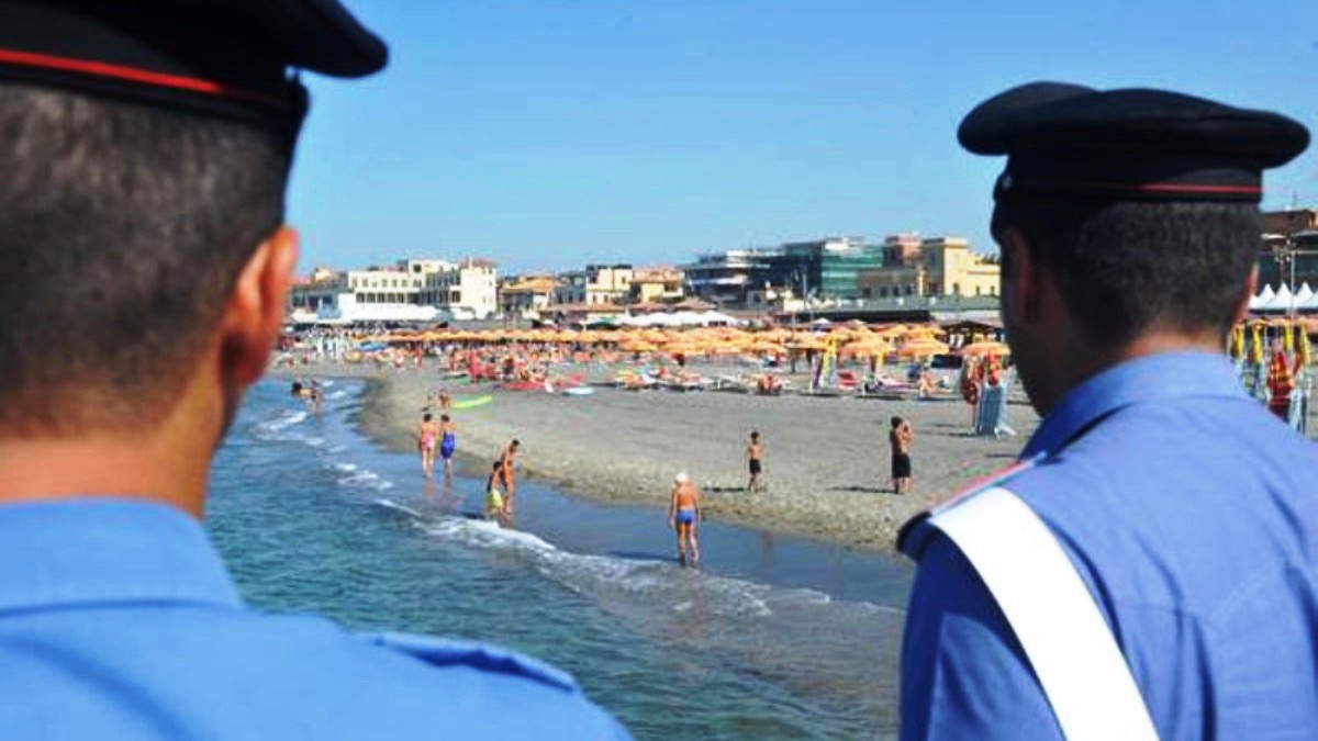 Carabinieri Furti Spiaggia 00