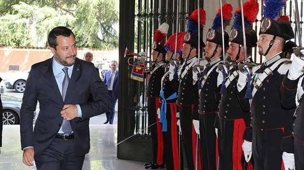 salvini-carabinieri