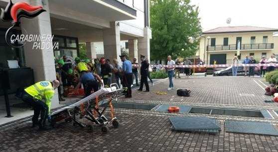 Caduto-in-un-tombino