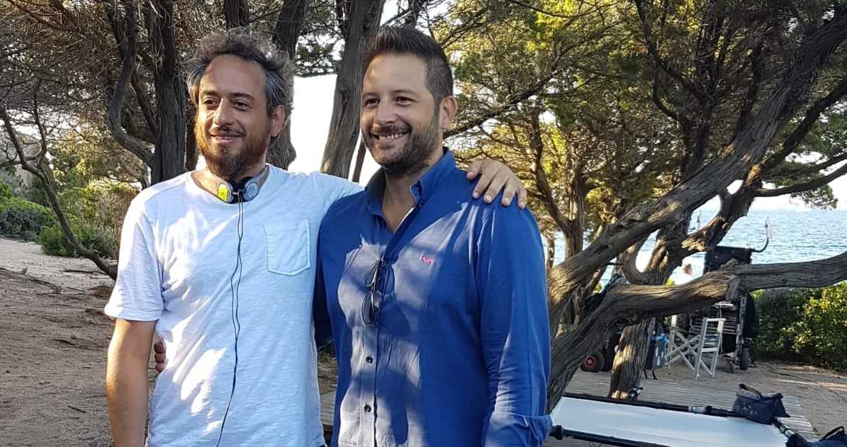 Sindaco-del-Comune-di-Arzachena-Roberto-Ragnedda-con-regista-Giuseppe-Gagliardi-a-Baia-Sardinia