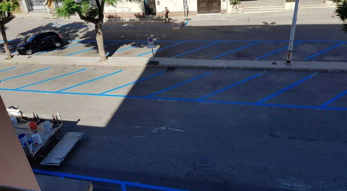 Strisce-blu-Quartu-1